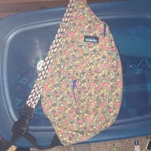 Kavu one strap bag